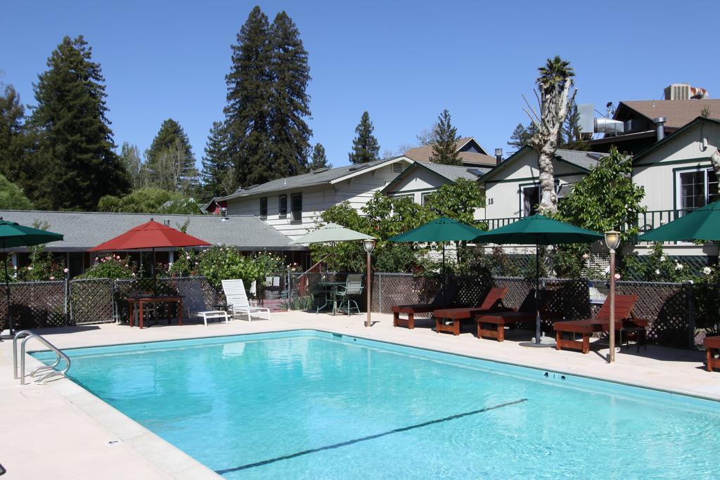The Woods Hotel - Gay Lgbtq Cabins Guerneville Esterno foto